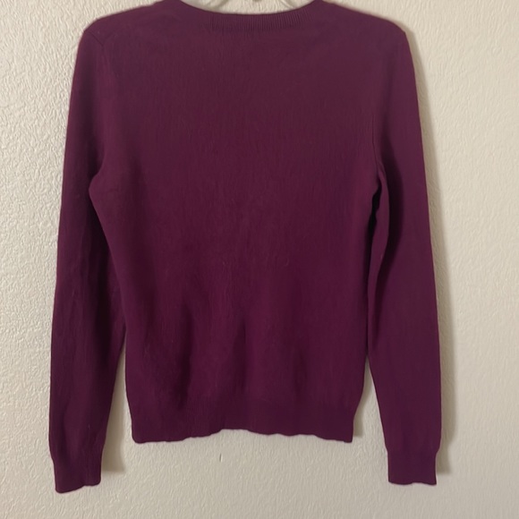 Plum colored 100% cashmere crew neck sweater by Lord & Taylor - Picture 2 of 7